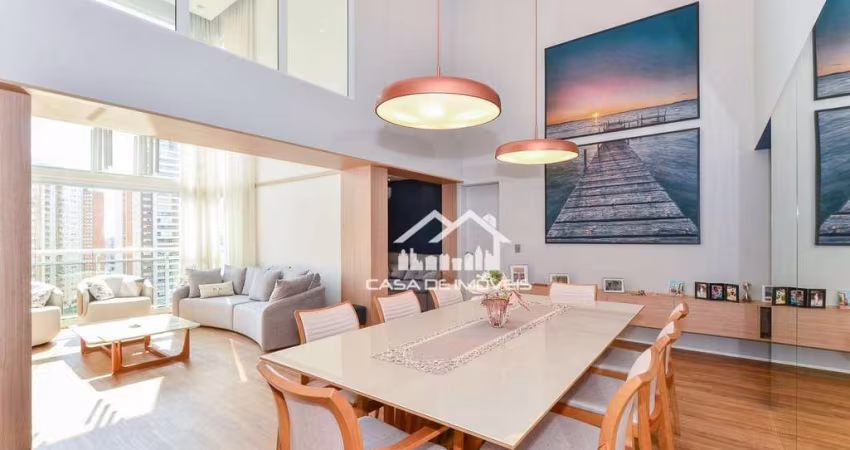 Vende apartamento com pé direito duplo, 157m², 2 suítes, 2 vagas, na Vila Andrade.