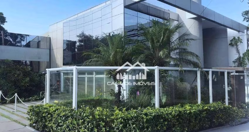 Vende casa comercial com 313m², clínica montada com centro cirúrgico e 5 salas, em Moema.