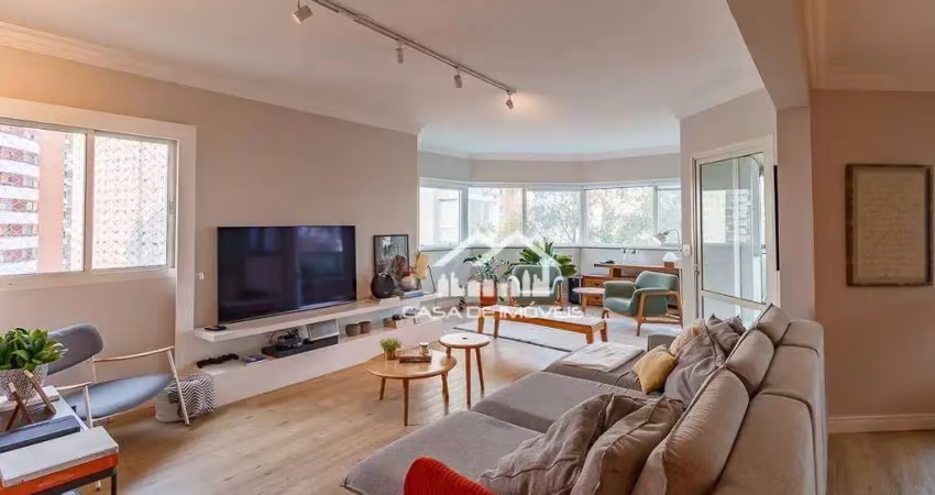 Vende apartamento com 225m², 3 suítes, 5 vagas, no panamby.