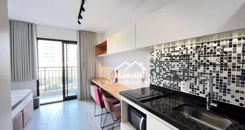 Vende apartamento de 27m², mobiliado novinho, em moema, com lazer completo.