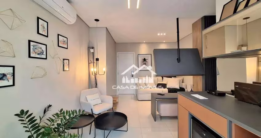 Vende apartamento gardem com 1 dormitório, condomínio novo com lazer, a 2 quadras da praia, na Pompéia.