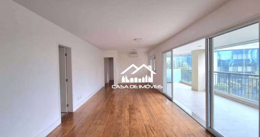Aluga apartamento com 138m², 3 suítes, 3 vagas e lazer clube ao lado do shopping Morumbi