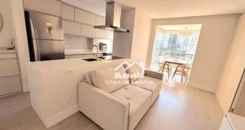 Vende apartamento com 55m², 2 dormitórios, 1 vaga, lazer completo, na Vila Andrade.