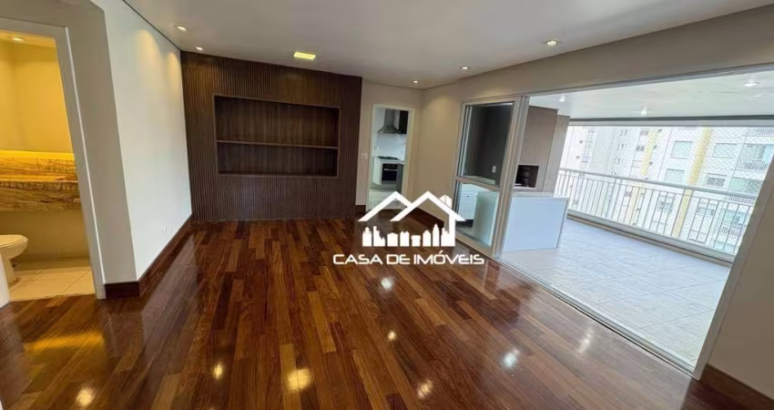 Vende apartamento de 168m², com 3 suítes, 3 vagas, varanda gourmet na Vila Andrade