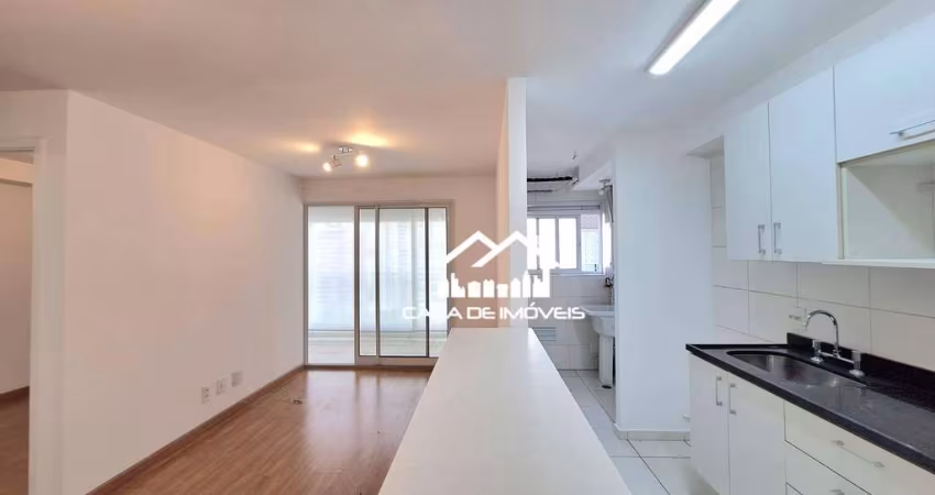 Aluga apartamento com 47m², 1 dormitório, 1 vaga, lazer completo, no Campo Belo.