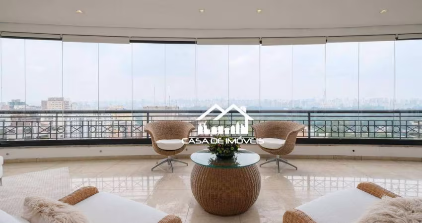 Vende cobertura duplex na Vila Nova Conceição, com 649m², 4 suítes, 8 vagas e lazer. Alto padrão.