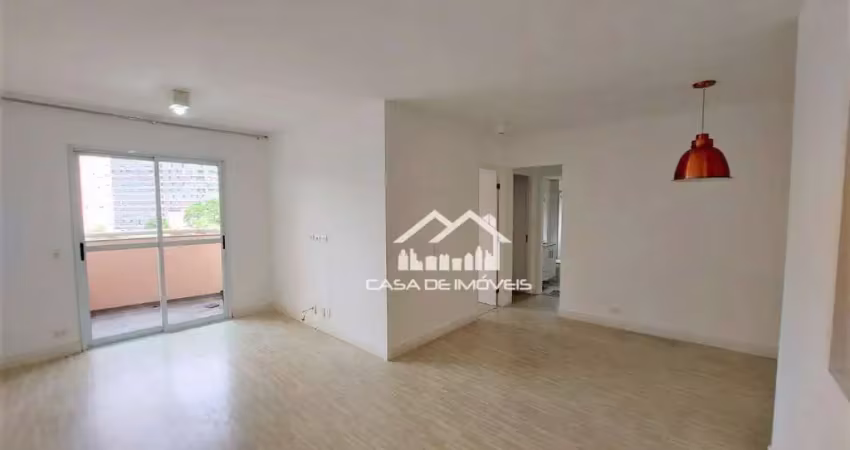 Aluga apartamento, 2 dormitórios, 2 vagas, em Moema
