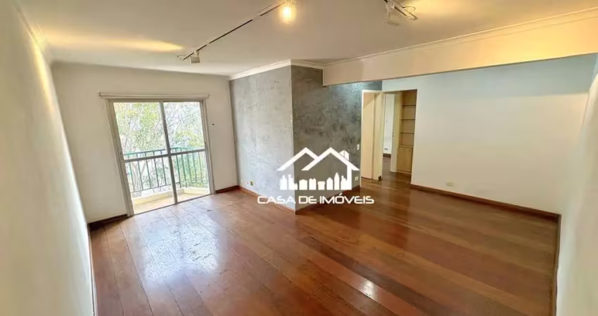 Vende apartamento de 70m², com 2 dormitórios, 1 suíte, 1 vaga, sacada e lazer na vila andrade