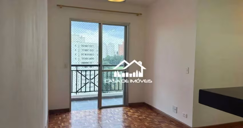 Vende apartamento de 47m², com 2 dormitórios e 1 vaga, no morumbi