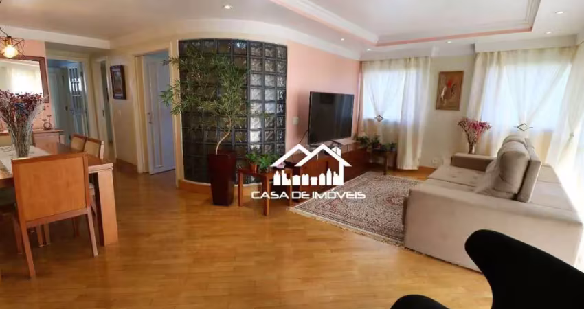 Vende apartamento com 166m², 3 dormitórios, 1 suíte e 3 vagas de garagem, no panamby.