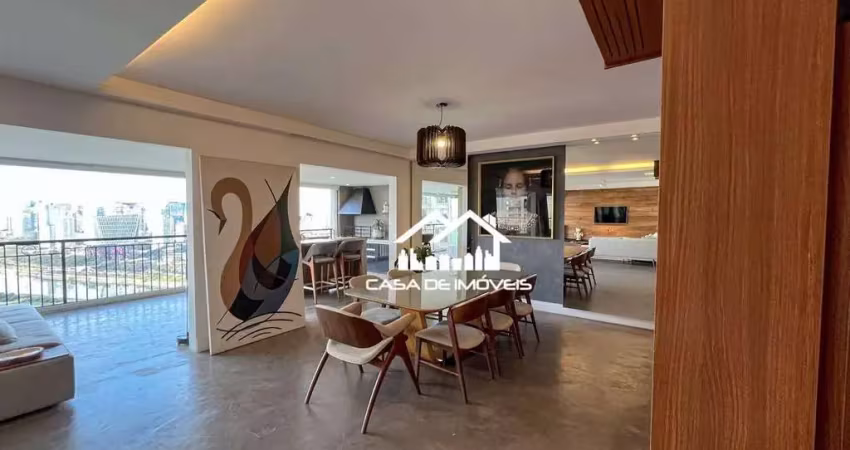 Apartamento à venda, 247m², 4 suítes, 4 vagas, no panamby