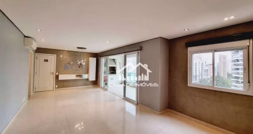 Vende apartamento com 129m², 3 suítes, varanda gourmet e lazer clube, no panamby.