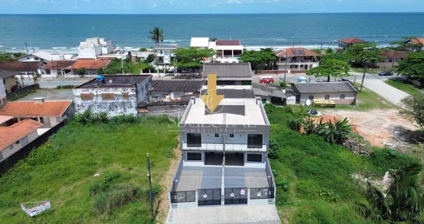 Sobrado com 03 dormitórios na Barra do Saí em Itapoá SC