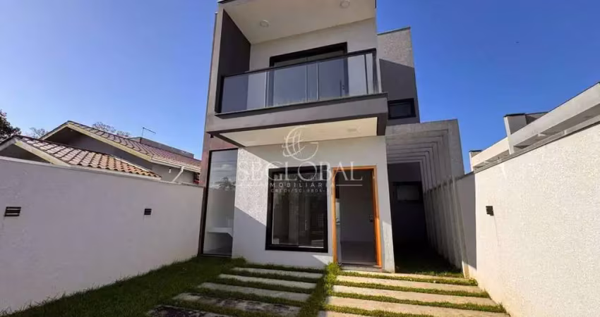 Luxuoso sobrado com piscina, a 300m da praia, no balneário volta ao mundo i