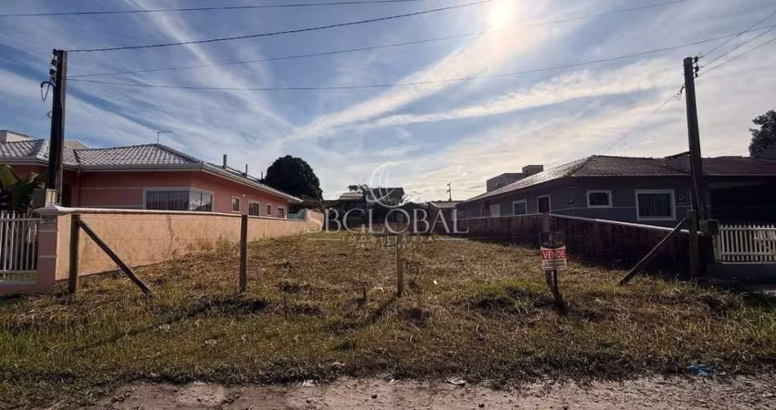 Terreno limpo pronto para construir á 270 metros da praia no Balneário Cambiju em Itapoá-SC