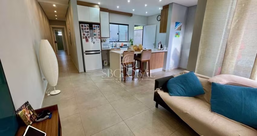 Ótima casa mobiliada localizada no Balneário Volta ao Mundo I em Itapoá/SC!