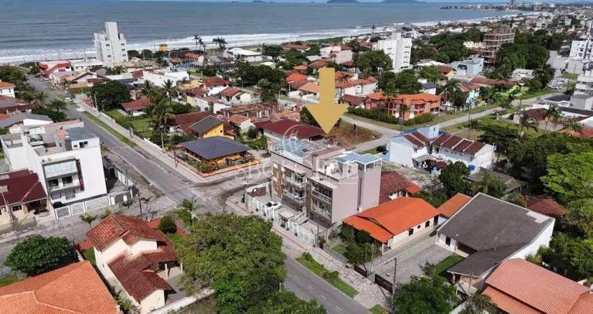 Apartamento no Residencial Turim! Localizado no Rainha do Mar a 220 metros da praia em Itapoá/SC!