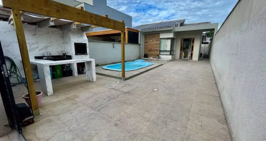Ótima casa mobiliada localizada no balneário volta ao mundo i em itapoá/sc!