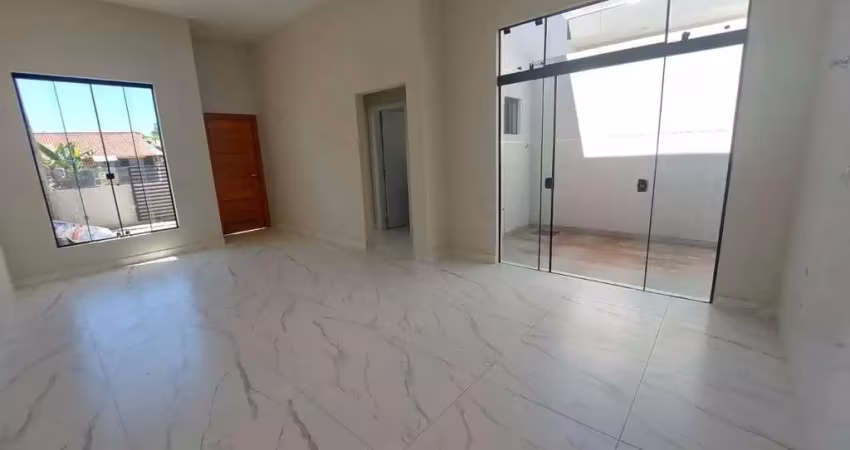 Casa com 02 quartos no balneário uirapuru em itapoá-sc