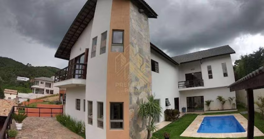 Casa com 4 dormitórios à venda, 550 m² por R$ 1.800.000,00 - Portão - Atibaia/SP