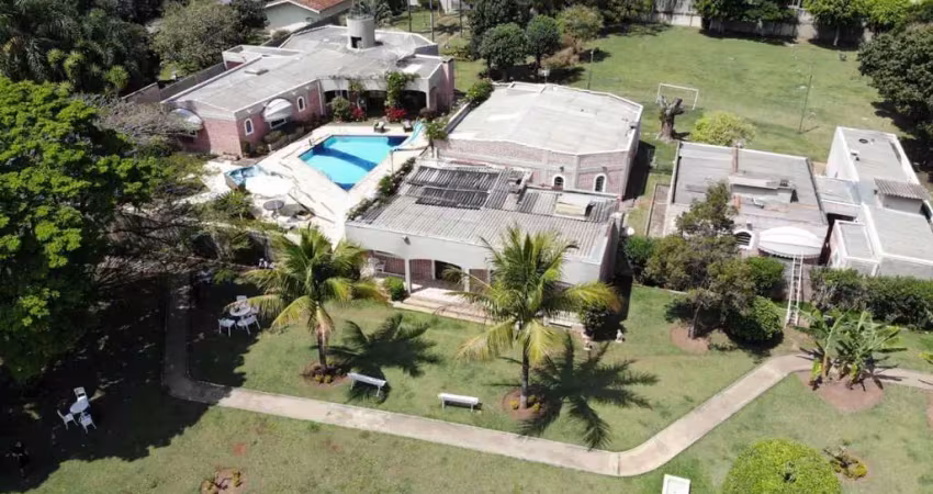 Casa com 4 dormitórios à venda, 867 m² por r$ 9.000.000,00 - vila petrópolis - atibaia/sp