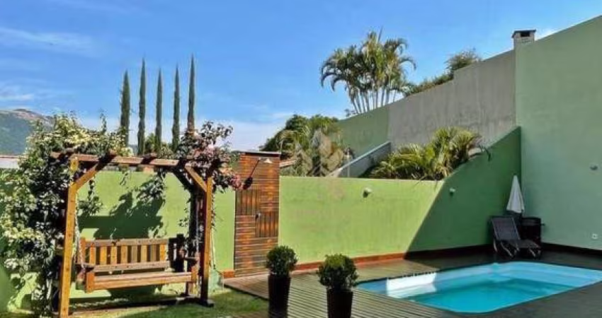 Casa com 3 dormitórios à venda, 235 m² por R$ 1.600.000,00 - Jardim Paulista - Atibaia/SP