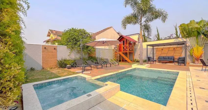Excelente casa mobiliada com 05 dormitórios em Atibaia