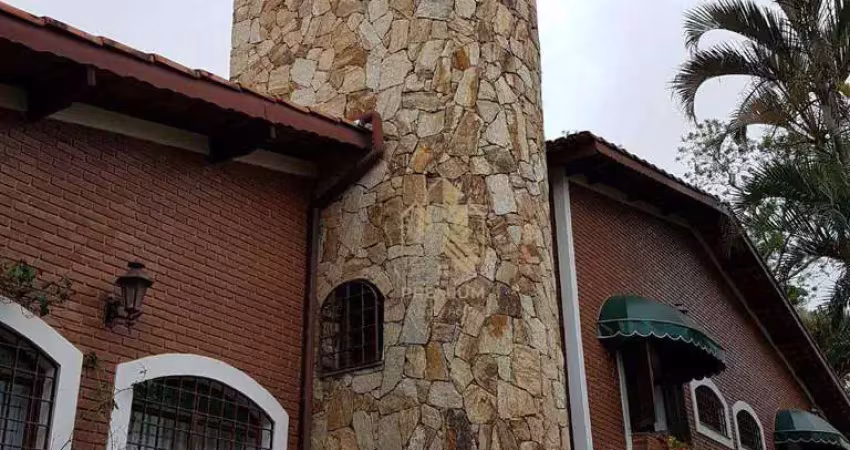 Casa com 3 dormitórios à venda, 480 m² por R$ 1.500.000,00 - Lagos de Santa Helena - Bragança Paulista/SP