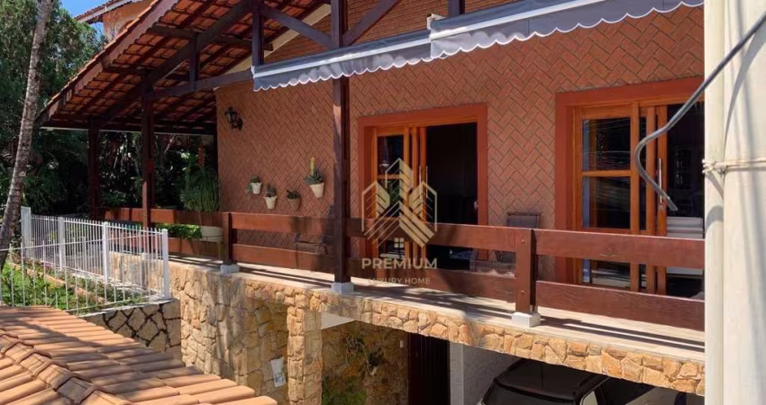 Casa com 3 dormitórios à venda, 400 m² por R$ 1.810.000,00 - Jardim Paulista - Atibaia/SP