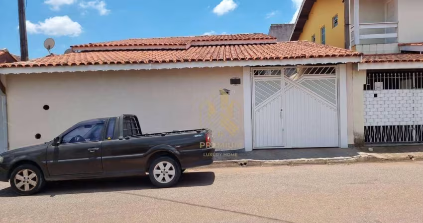 Casa com 2 dormitórios à venda, 157 m² por R$ 900.000,00 - Jardim Alvinópolis - Atibaia/SP