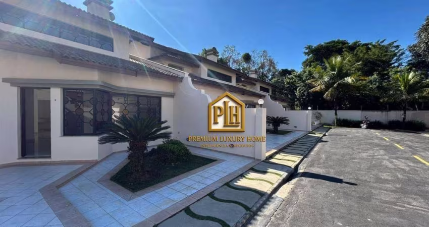 Casa com 3 Suítes Completa para alugar, 350 m² por R$ 6.980/mês