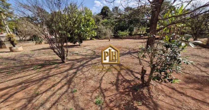 Terreno à venda na Rua Alayde Mathias Ferreira, 82, Jardim Santo Antônio, Atibaia