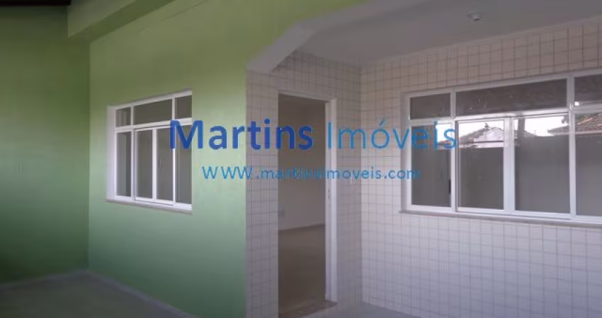 Oportunidade, excelente casa com 2 quartos e amplo terraço – Bangu