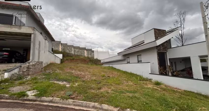 Terreno de 361 m²  no condomínio bella vitta no bairro jardim celeste, em jundiaí - sp