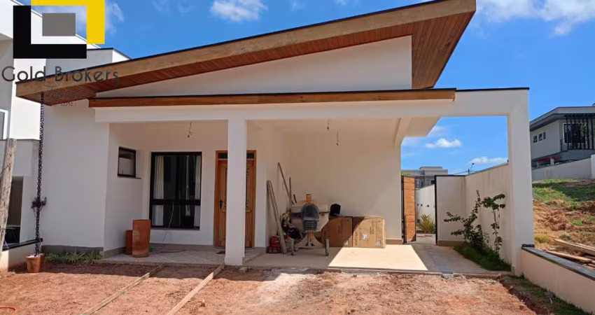CASA COM 126M²  **PRIMEIRA LOCAÇÃO**  3 DORMITÓRIOS, SENDO 1 SUITE  NO CONDOMÍNIO RESERVA ERMIDA I NO ELOY CHAVES