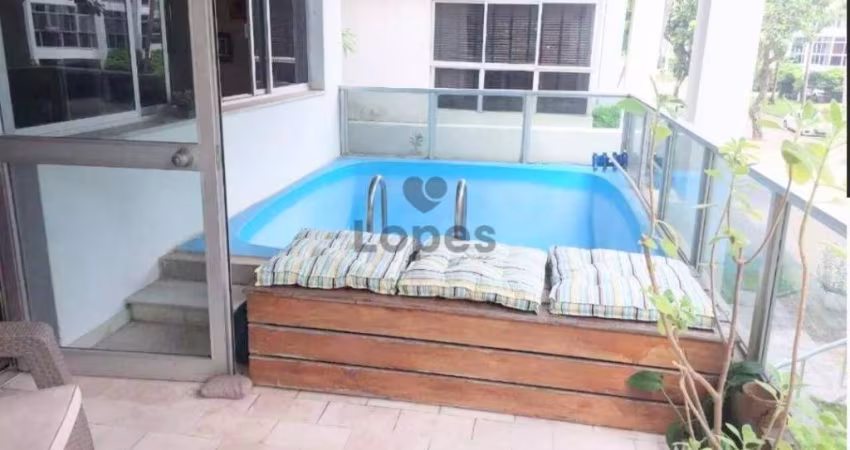 Apartamento com 4 quartos para venda, 215m2