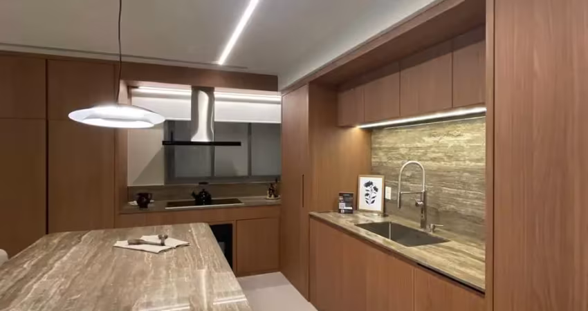 Apartamento com 4 suítes  2 vagas em ipanema rio de janeiro.