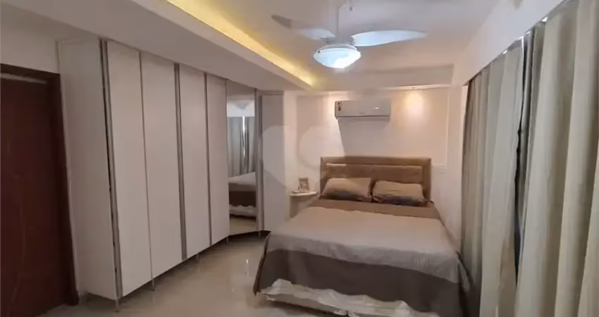 Casa à venda com 4 quartos entre o mar e a lagoas de  piratininga, niterói - rj
