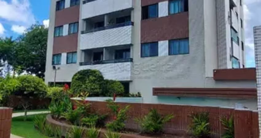 Conheça o Sobrado Carlos Pena Filho, localizado em Apipucos, uma das áreas mais arborizada