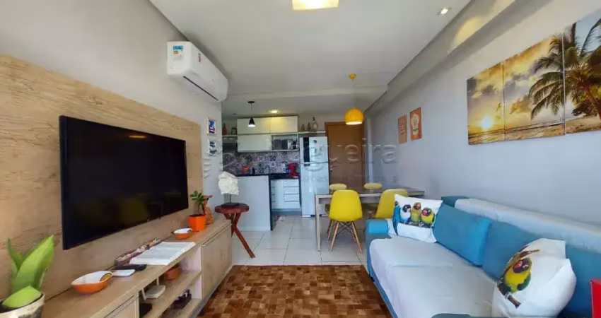Excelente apartamento MOBILIADO, em condomínio Beira Mar, com 65,00m² de área útil.