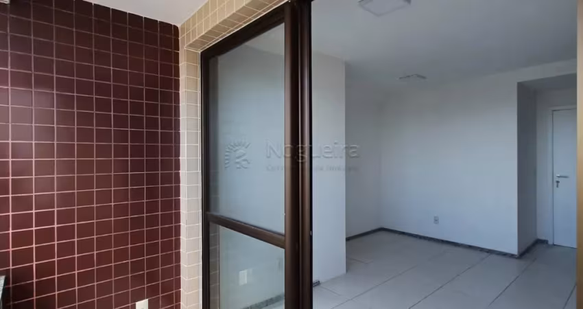 Excelente apartamento localizado em Candeias, com 61,82² de área útil.