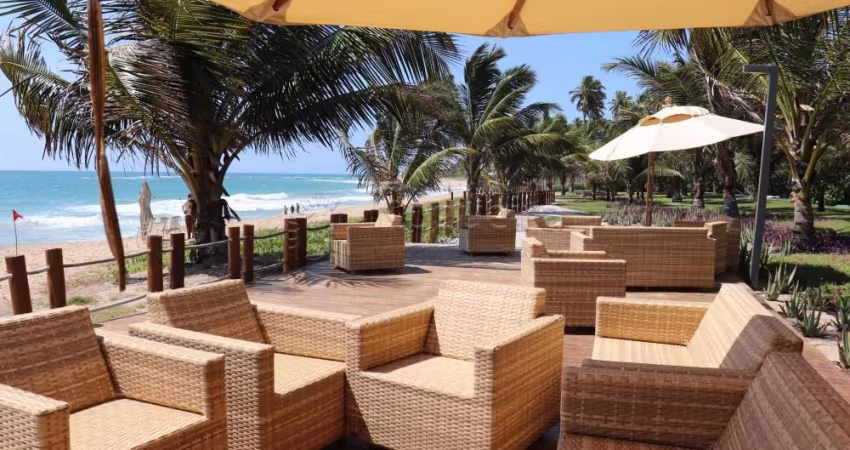 Excelente apartamento em condomínio Beira Mar, com 65,00m² de área útil.