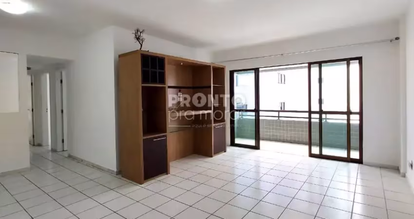 Excelente apartamento localizado em Boa Viagem, possui 115,00m² de área útil.