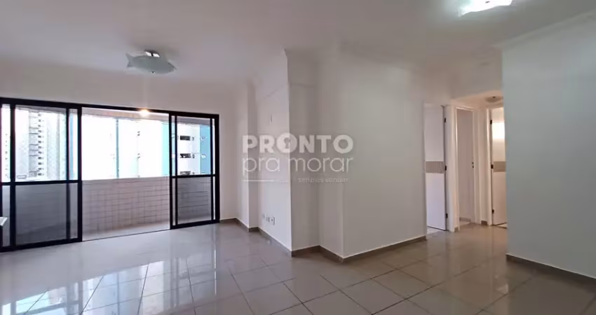 Apartamento com excelente localização em Boa Viagem, próximo ao Shopping Recife e Uninassau.