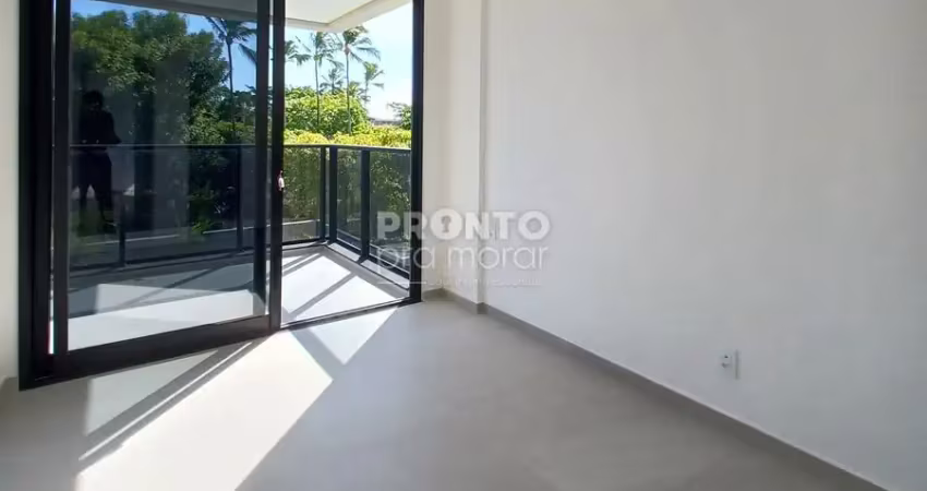 Excelente apartamento localizado em muro alto, com 62,79m² de área útil.