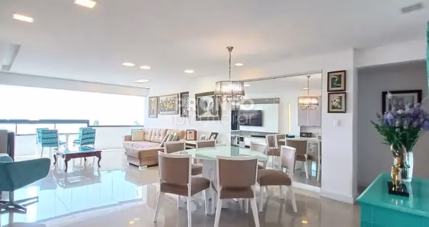 Excelente apartamento vista mar localizado no bairro de piedade, com 147,39m² de área útil.