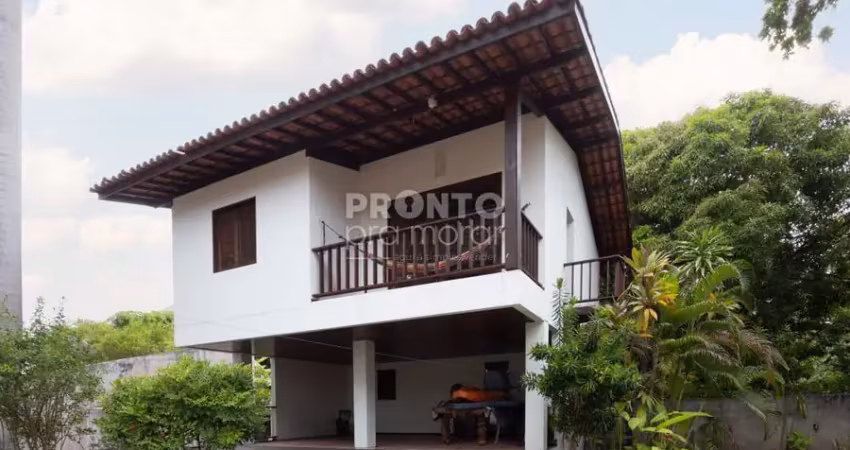 Conheça excelente casa duplex, totalmente mobiliada, na beira mar da praia dos carneiros.