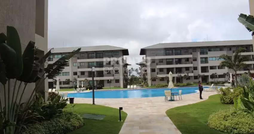 Apartamento mobiliado 2 quartos, 1 suíte em condomínio beira mar
