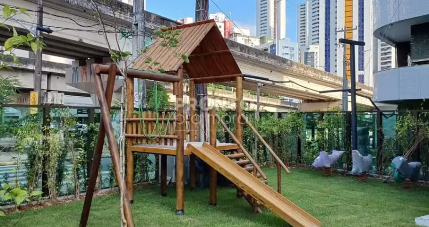 Repasse de excelente apartamento em construção com 103,75m² de área privativa, localizado em boa viagem.