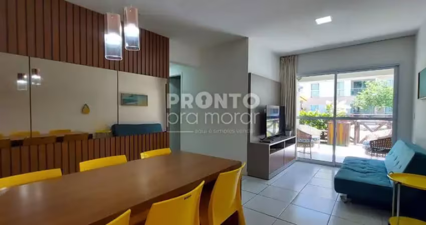 Apartamento mobiliado com excelente localização em muro alto.